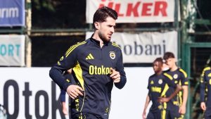 Fenerbahçe’de Beşiktaş mesaisi sürüyor