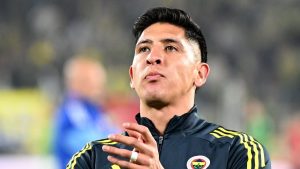 Fenerbahçe’de Edson Alvarez’e yol göründü…