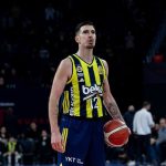 Fenerbahçe’de Nando De Colo sakatlandı