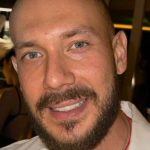 Fenomen Cem Özkökö, namaz kılmasını eleştirenlere cevap verdi: Dövme abdest geçiriyor