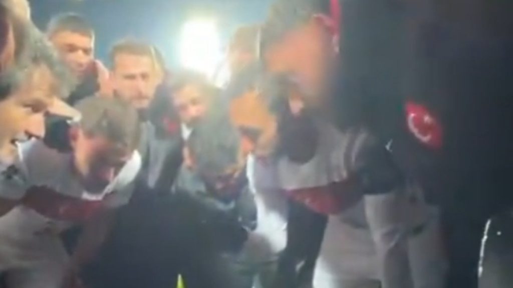 Hakan Çalhanoğlu: Yüce Rabbim bizle beraber