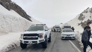 Hakkari- Şırnak kara yolu çığ nedeniyle kapandı