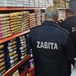 Hakkari’de yarım tonluk bozuk gıda imha edildi