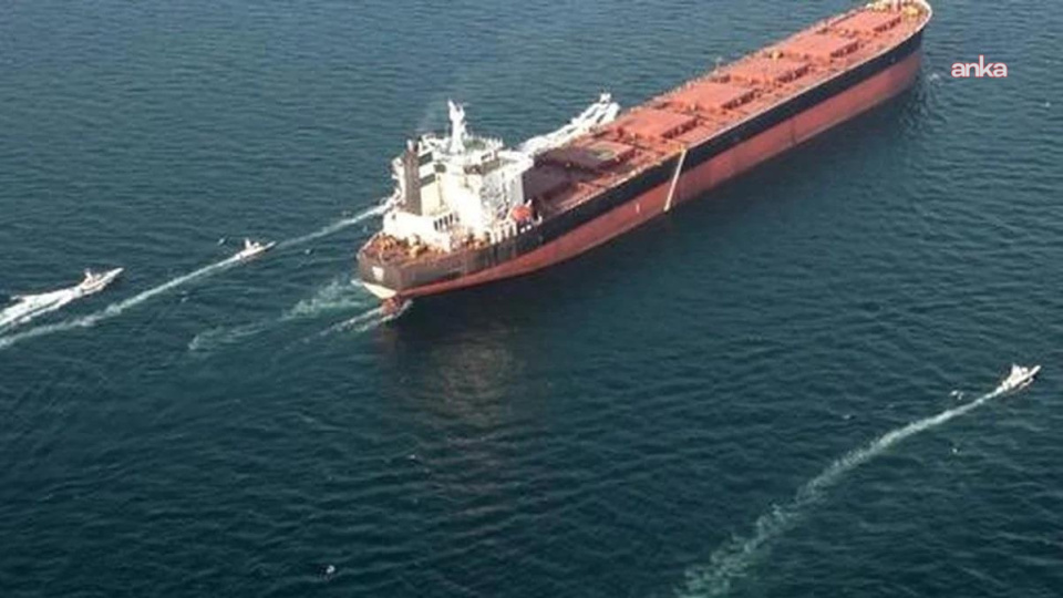 Hürmüz’de LNG trafiği durdu: Tankerler rotayı Katar’a çevirdi