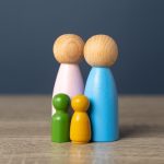 İlişkilerde roller çocuklukta mı yazılıyor? İlk çocuk ve son çocuk dengesi