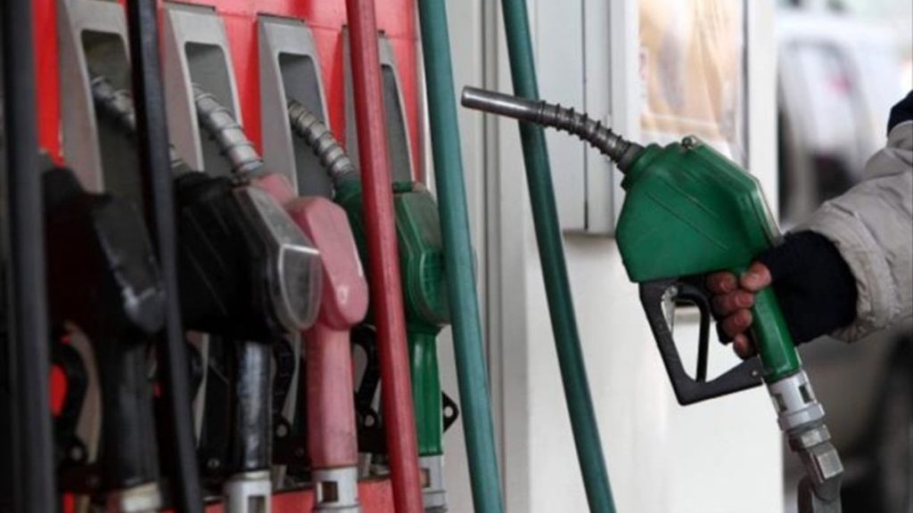 İndirimin ardından motorine zam