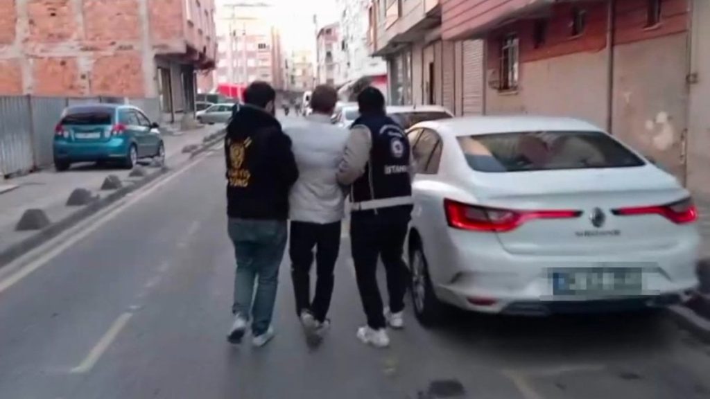 İstanbul merkezli ‘sahte ikamet’ operasyonu: 51 şüpheli yakalandı