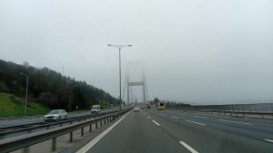 İstanbul’da sis etkisini gösteriyor