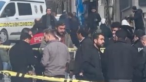 İstanbul’da sokak ortasında silahlı saldırıya uğrayan kurye kurtarılamadı