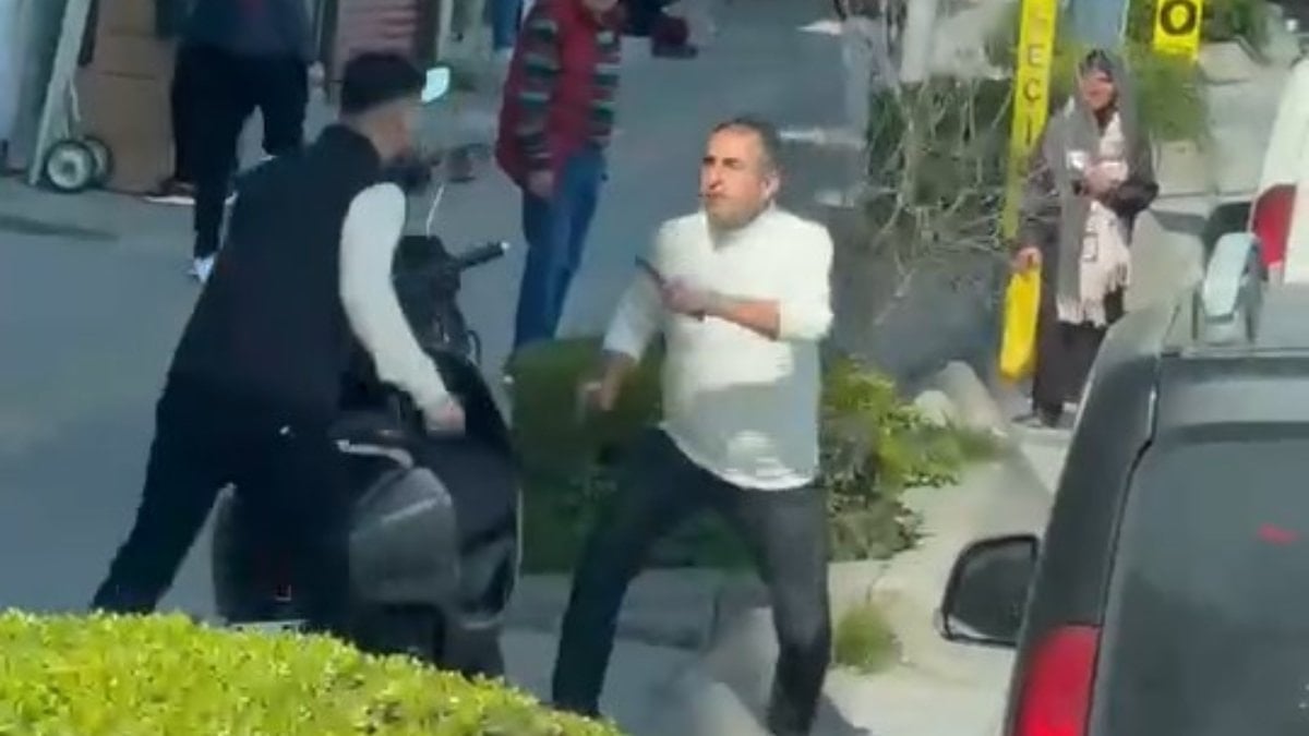 İstanbul’da yol verme kavgası kanlı bitti: Motosikletli sürücü bıçaklandı