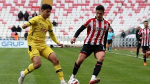 İstanbulspor, Sivasspor deplasmanında kazandı