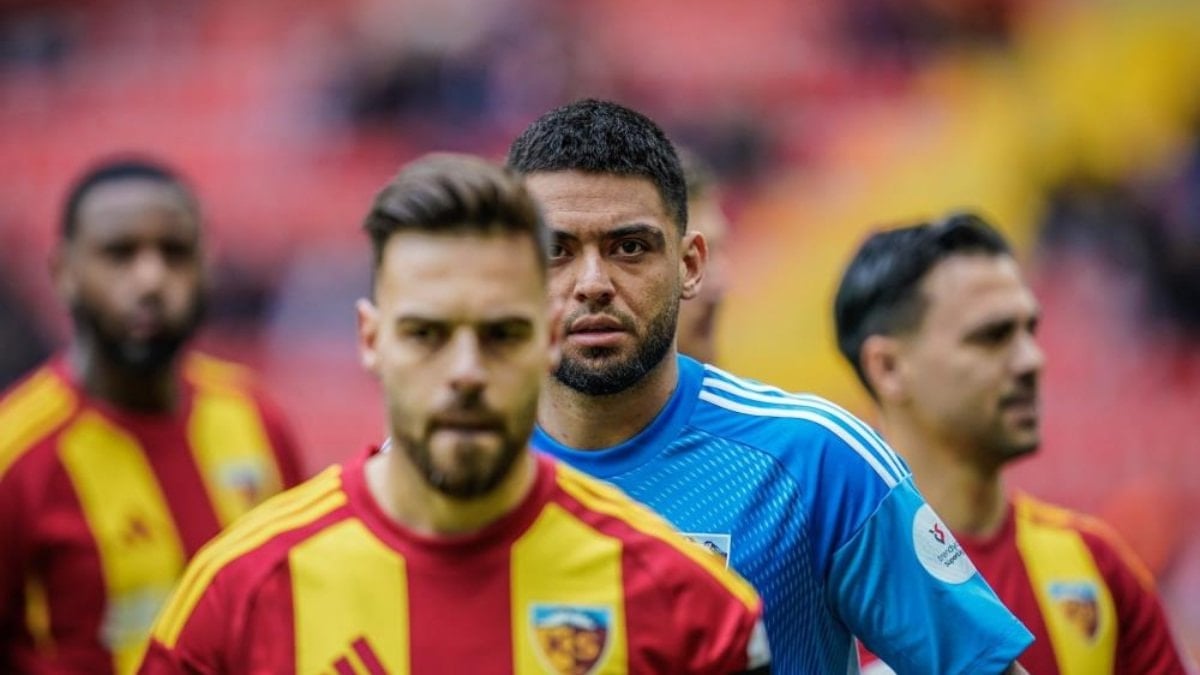 Kayserispor taraftarından Bilal Bayazit’e tepki: Elin uzamıyor, dilin durmuyor