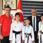 Kemer Belediyesi karate takımından iki madalya