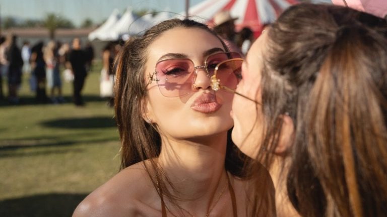 Kısmetse Olur Cansel Çördük festivalde! Tarzı gündem oldu