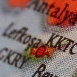 KKTC’de Rum tarafından sivillere taş ve patlayıcı madde atıldı