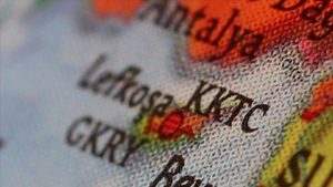 KKTC’de Rum tarafından sivillere taş ve patlayıcı madde atıldı