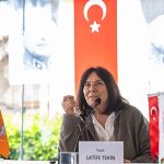 Latife Tekin Bornova’da gençlerle buluştu: “Sizin dünyanızı çok merak ediyorum”