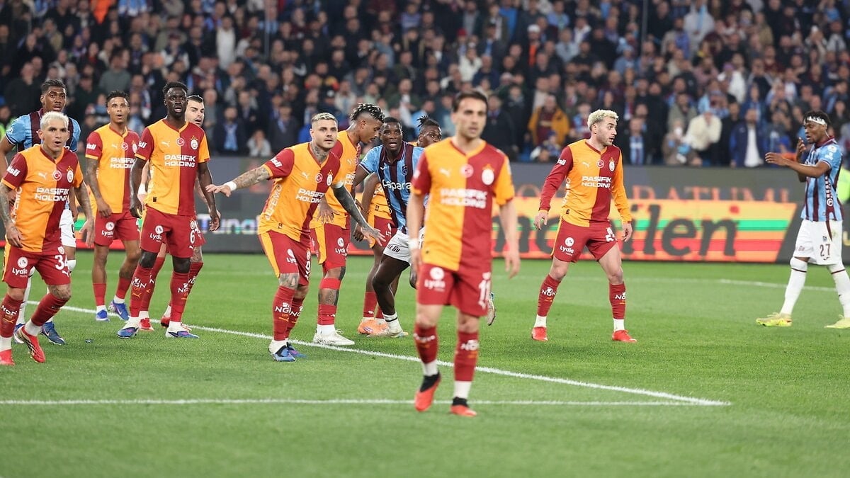 Lider Galatasaray, Trabzon’dan puansız döndü