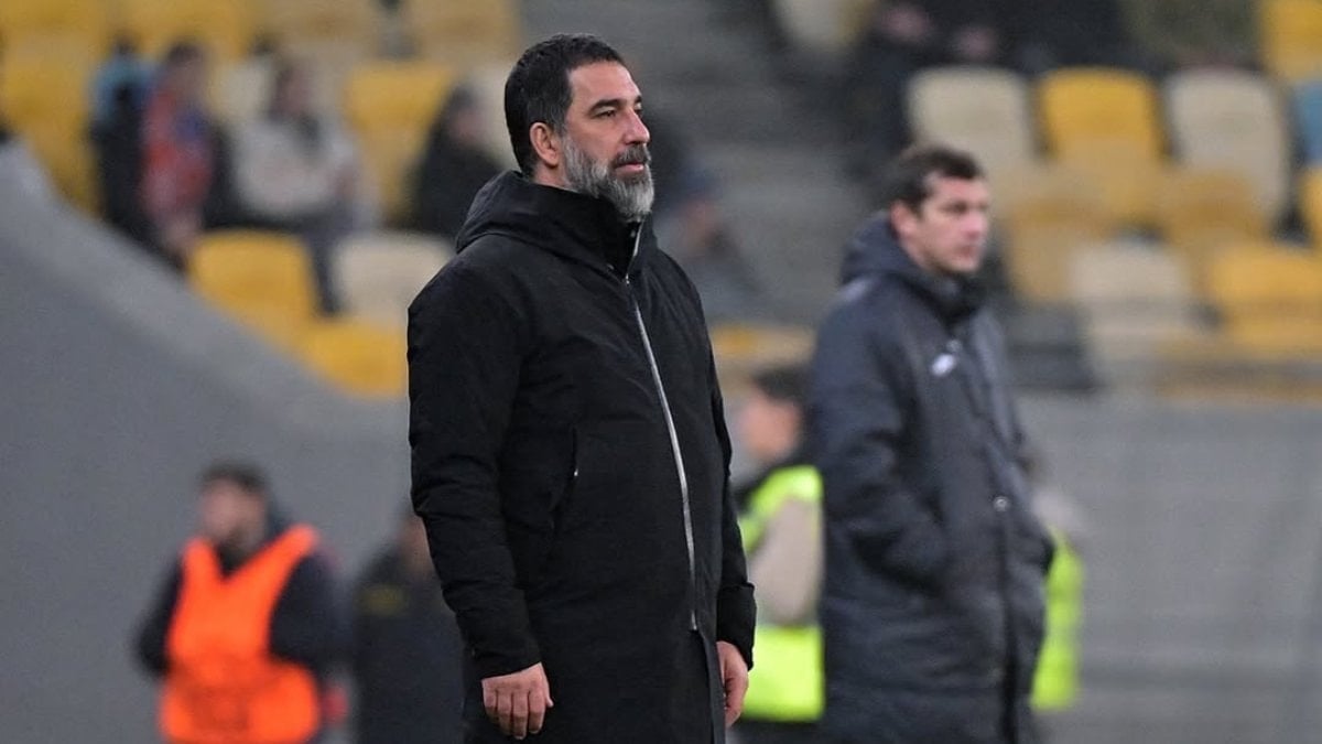 LNZ Cherkasy – Shakhtar Donetsk maçında hava saldırısı alarmı!