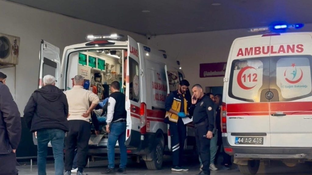 Malatya’da akrabalar arasındaki kavgada kan döküldü