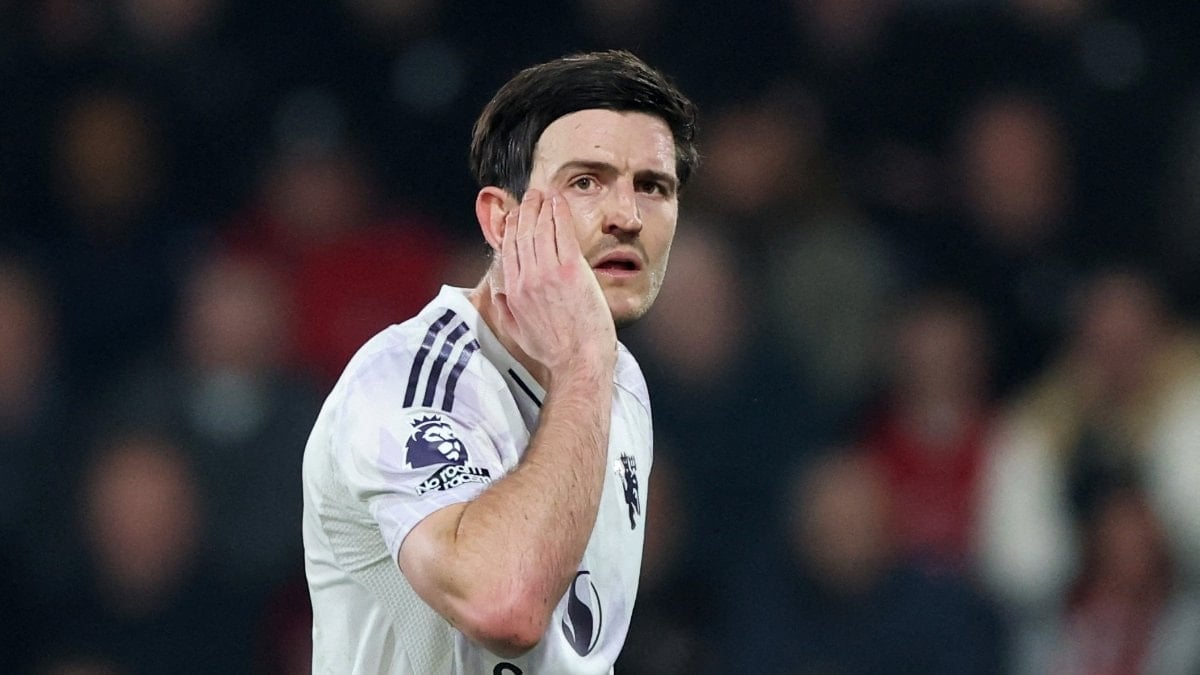 Manchester United, Harry Maguire’ın sözleşmesini yeniledi