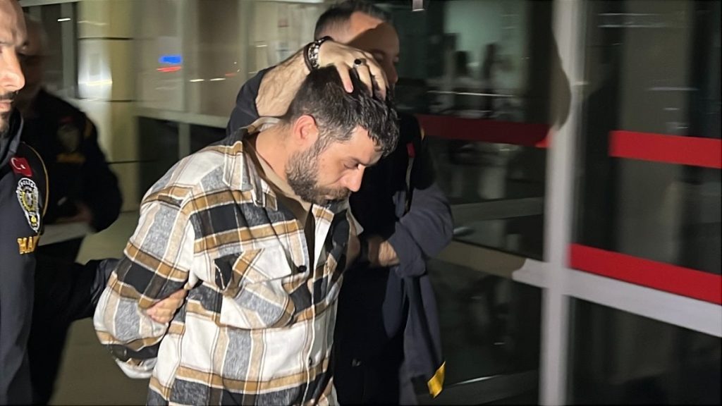 Manisa’da 69 yaşındaki kadın 5 yarım altını için öldürüldü