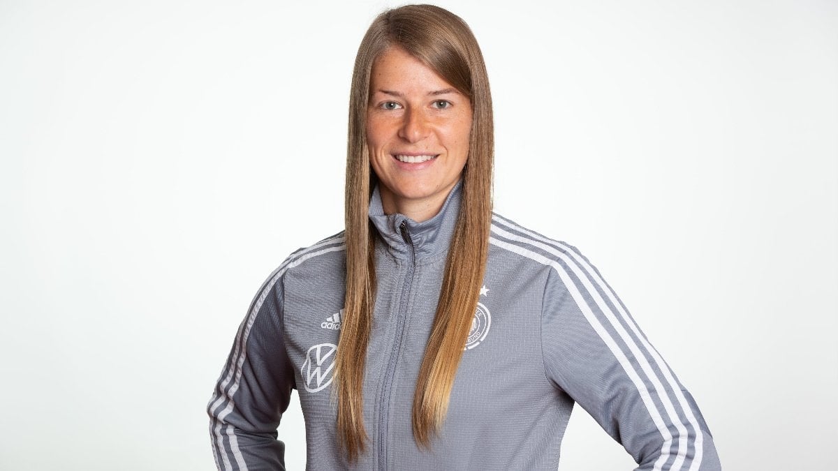 Marie-Louise Eta, Bundesliga’daki ilk kadın teknik direktör oldu
