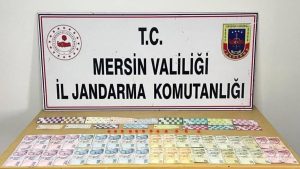 Mersin’de depoya kumar operasyonu: 21 kişiye suçüstü