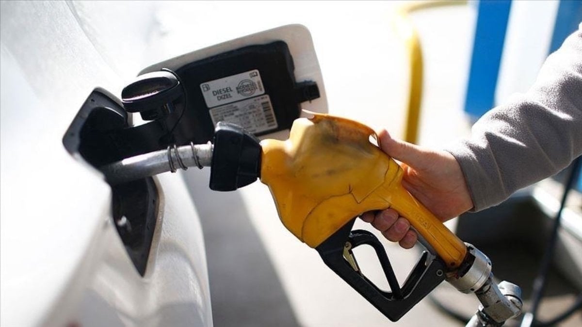 Motorine önce zam, sonra indirim: Pompaya yansıyacak
