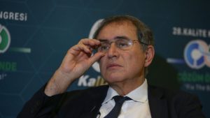 Roubini: ABD’nin ablukası Çin ekonomisine zarar verir