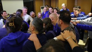 Sadettin Saran, kadın voleybolcularla bir araya geldi