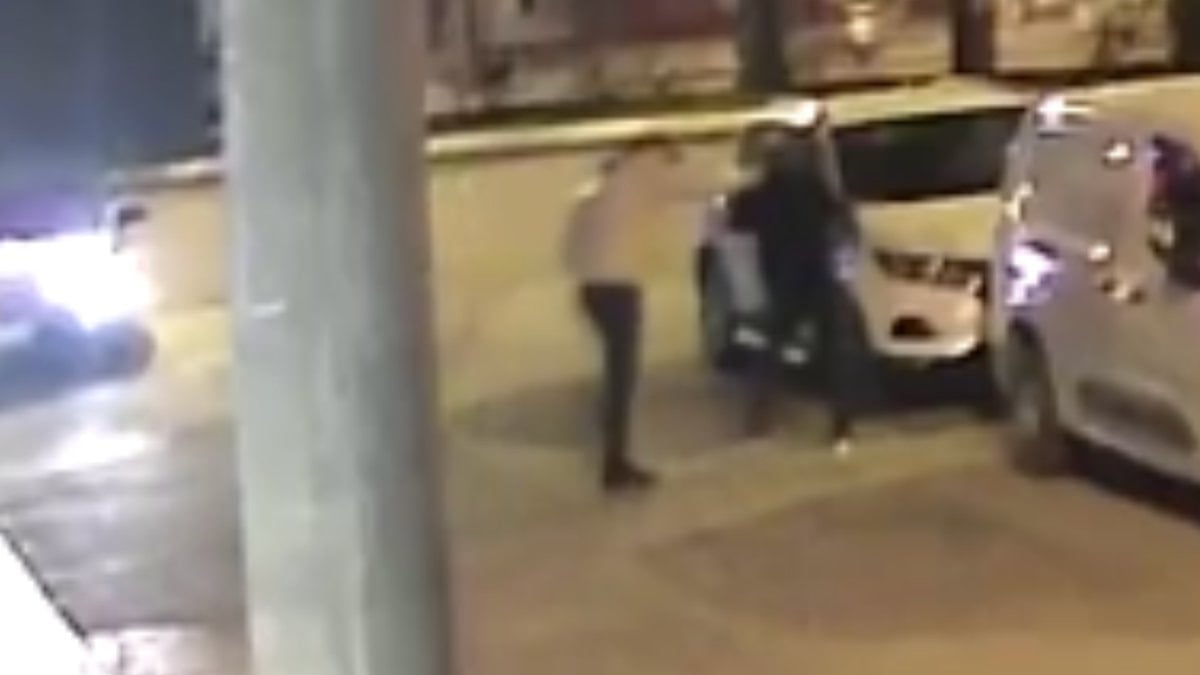 Samsun’da sözlü tartışma büyüdü: Kendisini darbeden şahsa kurşun yağdırdı