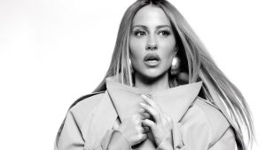 Şarkıcı Derya Uluğ annesinin doğum gününü kutladı: En kıymetlim