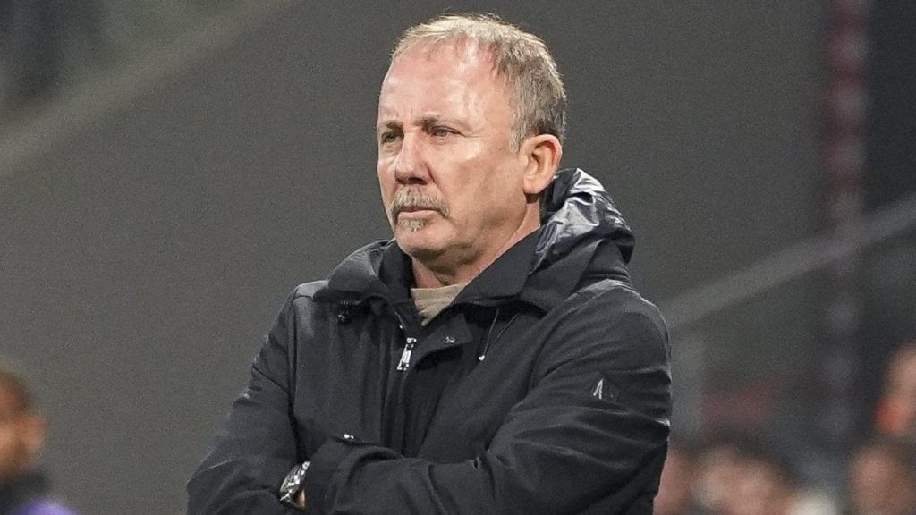 Sergen Yalçın’ın derbi karnesi zayıf: Beşiktaş bu sezon kazanamadı!