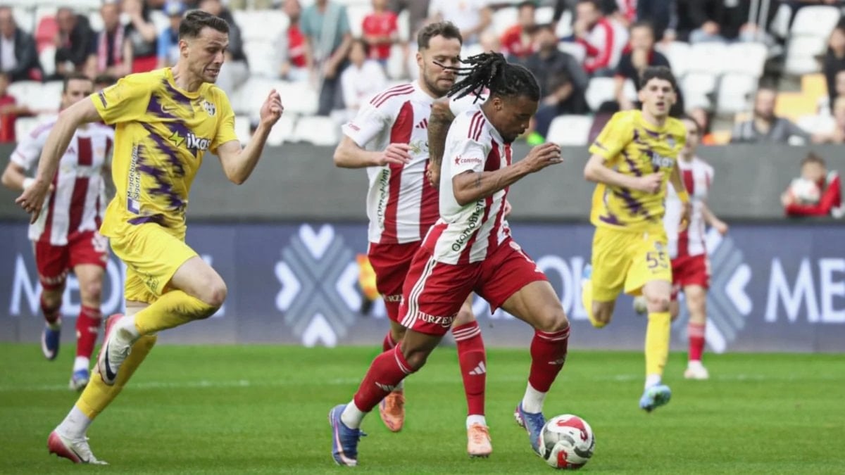 Süper Lig’de düşme hattında heyecan büyük