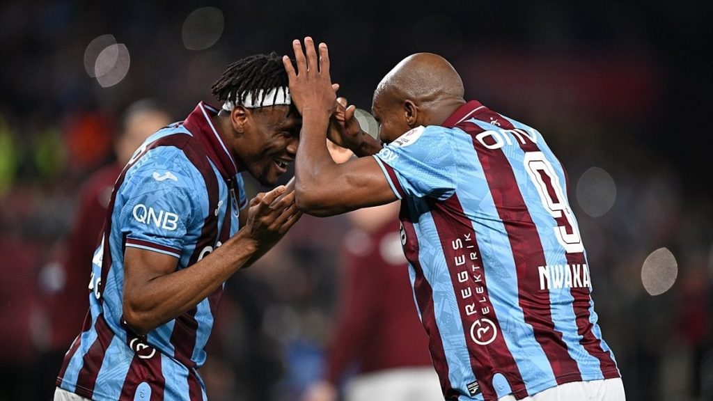 Trabzonspor’dan Galatasaray’a maç sonu göndermeleri