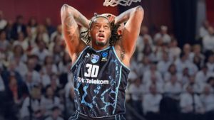 Türk Telekom, Cosea JL Bourg takımını devirdi