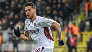 Umut Nayir, Trabzonspor’da forma şansı bulamıyor