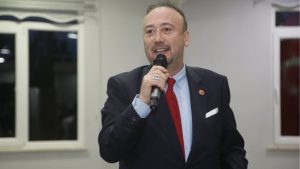 Uşak Belediyesi’nde çalışanların Özkan Yalım’ın pavyonundaki görevleri