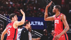 Utah Jazz’ı yenen Houston Rockets, serisini 5 maça çıkardı