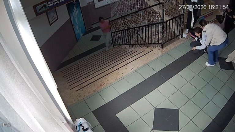 Yalova’da nefes borusuna şeker kaçan öğrenciyi okul müdürü kurtardı