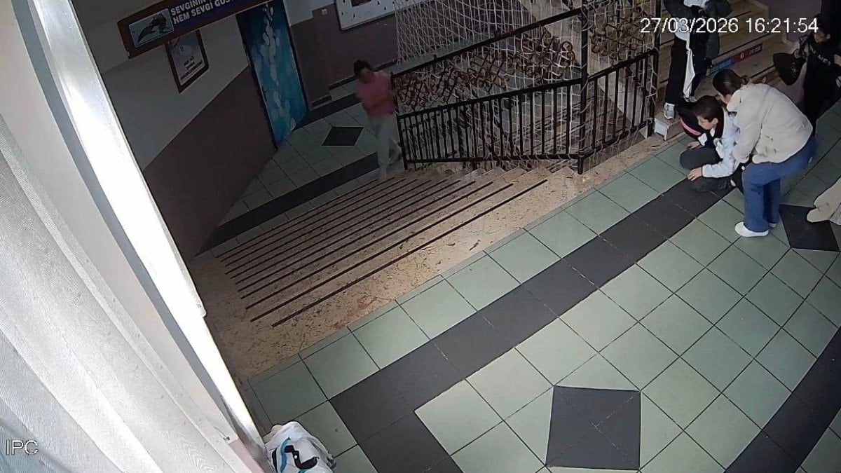 Yalova’da nefes borusuna şeker kaçan öğrenciyi okul müdürü kurtardı