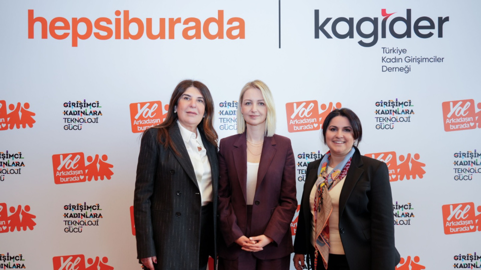 Yapay zekâyla büyüyen girişimci kadınlar siparişlerini %70 artırdı