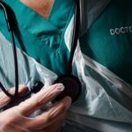 ABD’de yapay zeka şirketine “doktor” rolü nedeniyle dava