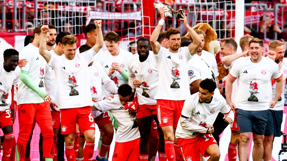 Avrupa’nın 5 büyük liginde şampiyonluğunu ilan eden ilk takım Bayern Münih oldu