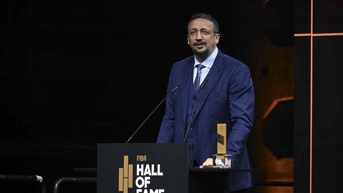 Aydın Örs, Hidayet Türkoğlu’nu Berlin’de yalnız bırakmadı