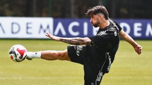 Beşiktaş’ta Alanyaspor maçının hazırlıkları sürdü