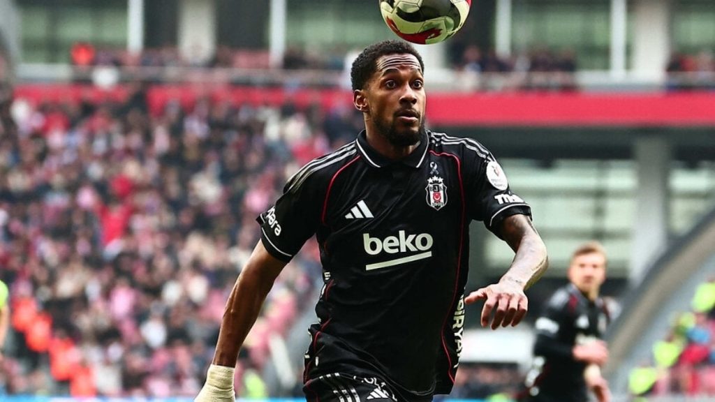 Beşiktaş’ta Amir Murillo cezalı duruma düştü