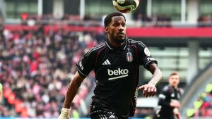Beşiktaş’ta Amir Murillo cezalı duruma düştü