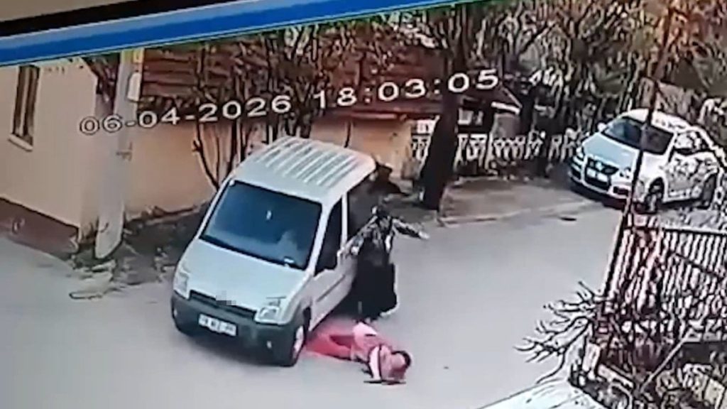 Bolu’da eşini çocuklarının gözü önünde darbedip araçla ezen şüpheli tutuklandı